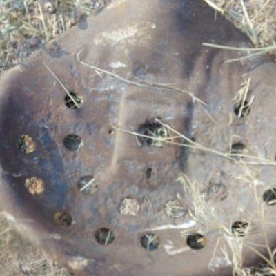 BB-12   2 TRACTOR SEATS AND VARIOUS FARM PIECES