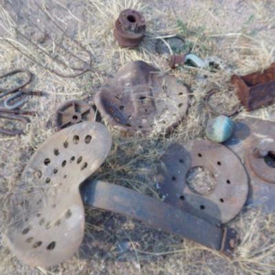BB-12   2 TRACTOR SEATS AND VARIOUS FARM PIECES