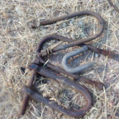 BB-12   2 TRACTOR SEATS AND VARIOUS FARM PIECES