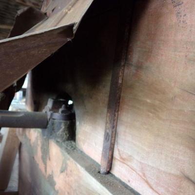 BB-14  VINTAGE CORN SHELLER