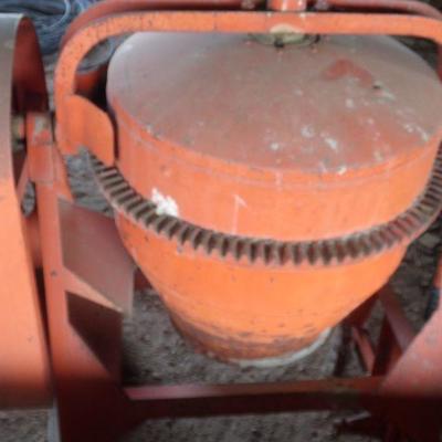BB-18  VINTAGE CONCRETE MIXER