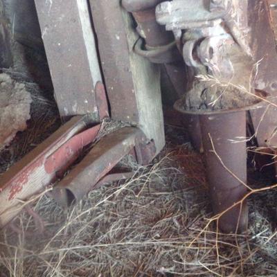 BB-19  VINTAGE WAGON AXLES