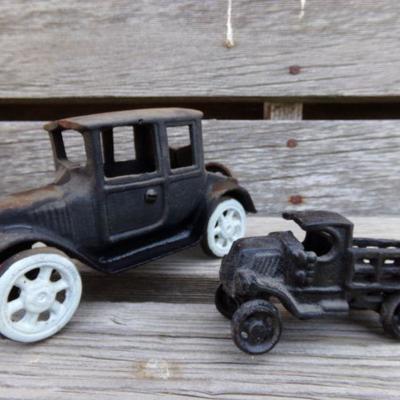 LOT 202  CAST IRON CAR & TRUCK