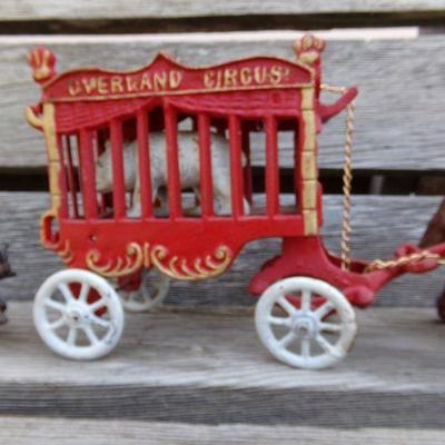 LOT 203  CAST IRON HORSE DRAWN TOYS