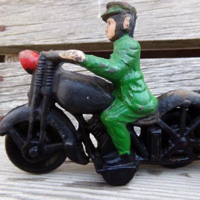 LOT 206  CAST IRON MOTORCYCLE COP? & CONVERTIBLE TOY CAR