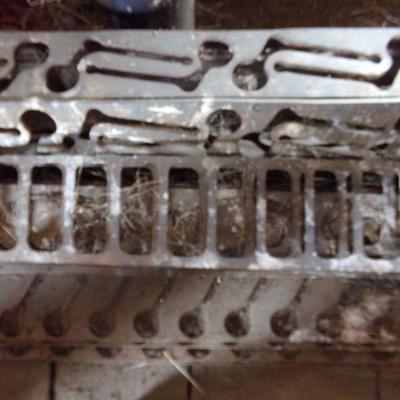 BB-23  STEEL BLADES?