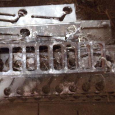 BB-23  STEEL BLADES?