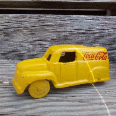 LOT 213  CAST IRON TRACTOR AND COCA COLA VEHICLE
