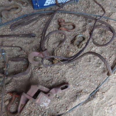 BB-33  LARGE LOT OF FARM ITEMS