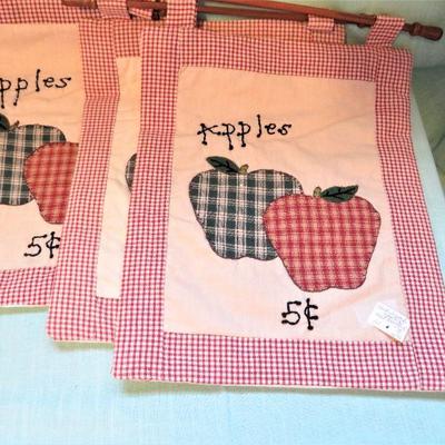 Park Imports Cloth Patch work Apple Wall hangings LOT