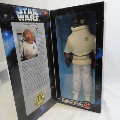 Lot 288 Star Wars Admiral Ackbar Figurine