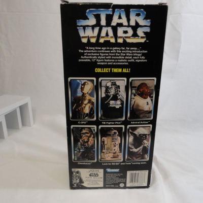 Lot 288 Star Wars Admiral Ackbar Figurine