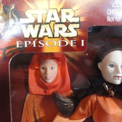 Lot 291 Star Wars Queen Amidala Figurine