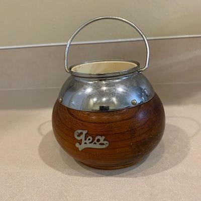 Vintage tea holder