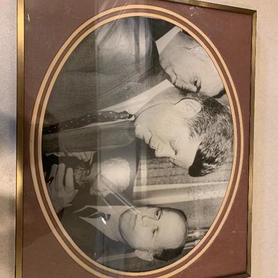 Vintage JFK lot! Newspapers,photo and magazines. 
