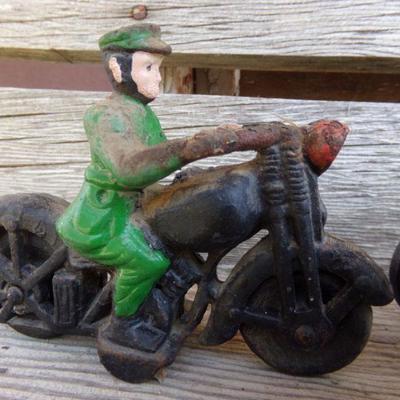 LOT 218  CAST IRON MOTORCYCLE COP AND TRUCK