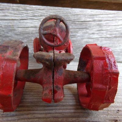 LOT 220  CAST IRON TOYS