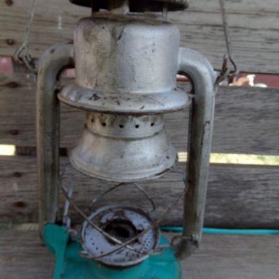 LOT 225  ANTIQUE LANTERN & OIL OR GAS PAIL. (SG)