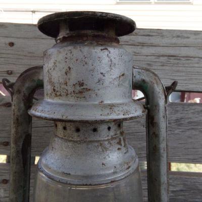 LOT 226  ANTIQUE RAILROAD? LANTERN. (SG)