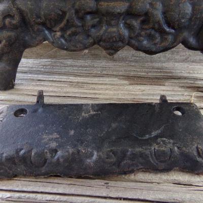 LOT 230  CAST IRON TOY/SALESMAN SAMPLE STOVE