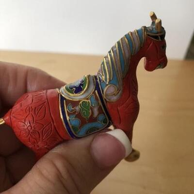 D1: Collection if Minature Carved Animals
