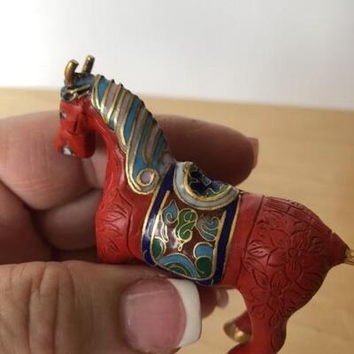 D1: Collection if Minature Carved Animals
