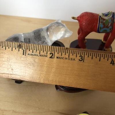 D1: Collection if Minature Carved Animals