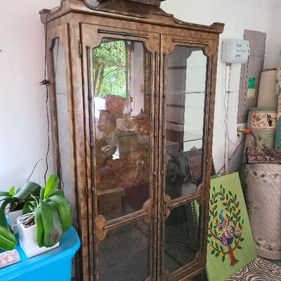 G47: Asian Inspired Curio
