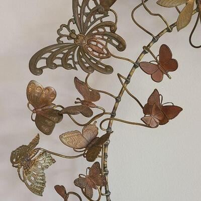 G48: Petite Choses Dresden Mixed Metal Butterfly Wreath