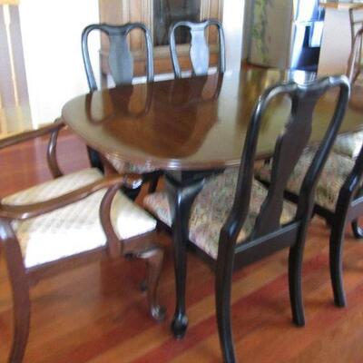LOT 3  ETHAN ALLEN DINING TABLE & 6 CHAIRS