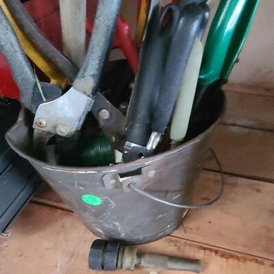 G70: Tool lot Battery Tester and More