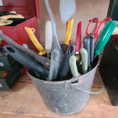 G70: Tool lot Battery Tester and More