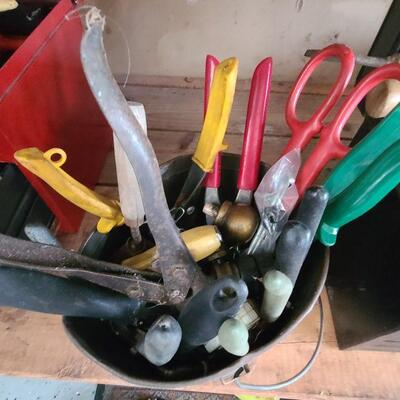 G70: Tool lot Battery Tester and More