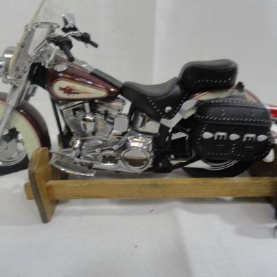 Lot 324 Harley Model (as is)