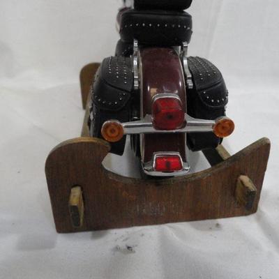 Lot 324 Harley Model (as is)