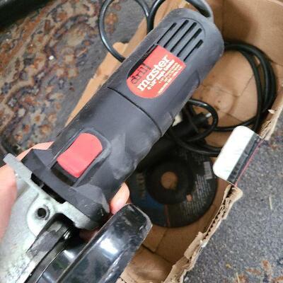G72: Angle Grinder