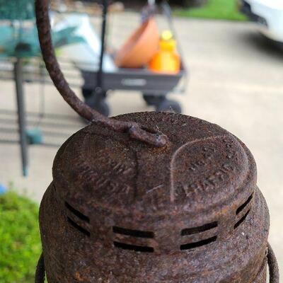 G84:  Warsaw NJ Traffic #40 Lantern Red Globe
