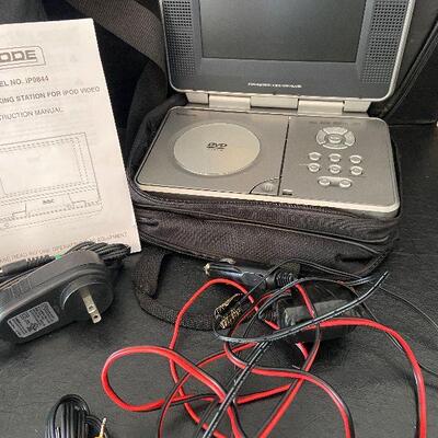 G91: Portable DVD players with accessories