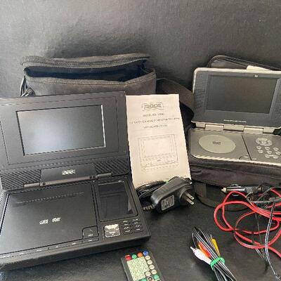 G91: Portable DVD players with accessories