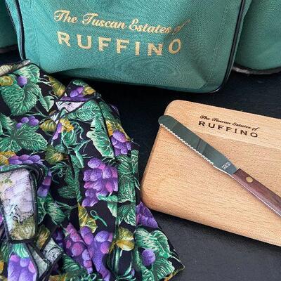 G96:  Tuscany Estates Ruffino Picnic Backpack