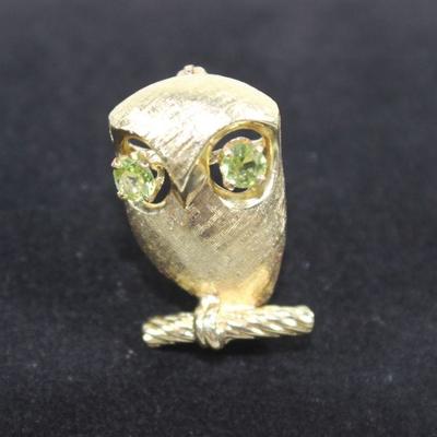 LOT#A7: Stamped 14K Gold Owl Pin