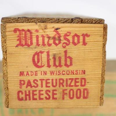 LOT#T10: Mel-O-Bit Pimento, Windsor Club, & Kraft Brick Cheese Box Lot