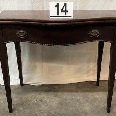 LOT#G14: Possibly Antique Gate Leg Table