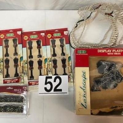 LOT#A52: Lemax Christmas Accessories Lot