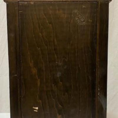 LOT#R56: Ma Leck Pillar & Scroll Clock