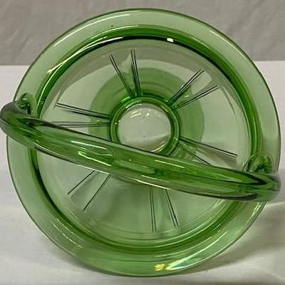 LOT#G57: Heisey Glass (Believed to be vaseline or uranium glass)