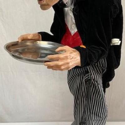 LOT#R60: Butler Animatronic Halloween DÃ©cor