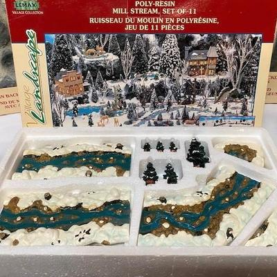 LOT#A61: Lemax Christmas Lot