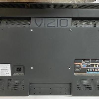 LOT#R97: Vizio 32" LCD