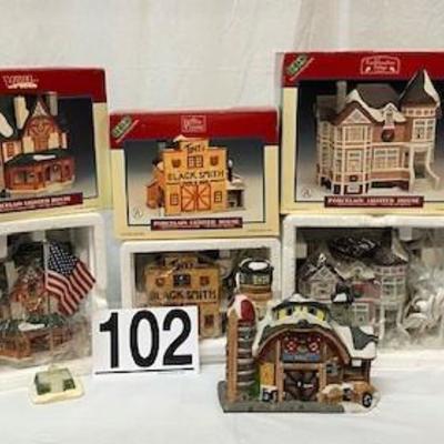 LOT#A102: Lemax Christmas Lot